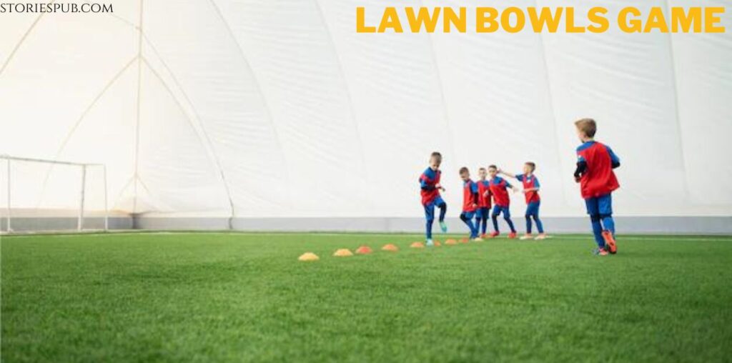 Lawn-bowls-game