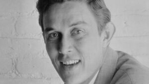 Read more about the article Jimmy Dean Biography: Early life, Acting Career, Businesses, Death
