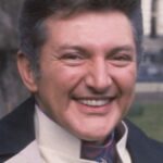 Liberace-American-Pianist